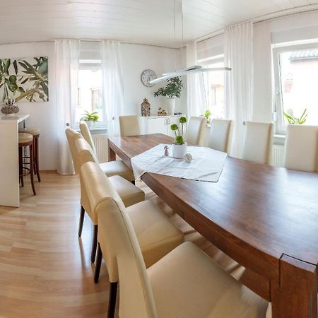 Wilhelm Appartements 100Qm Im Zentrum Brackenheim Naehe Tripsdrill Eksteriør billede