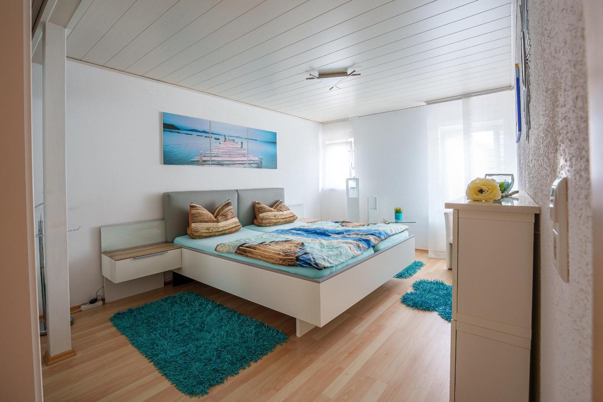 Wilhelm Appartements 100Qm Im Zentrum Brackenheim Naehe Tripsdrill Eksteriør billede