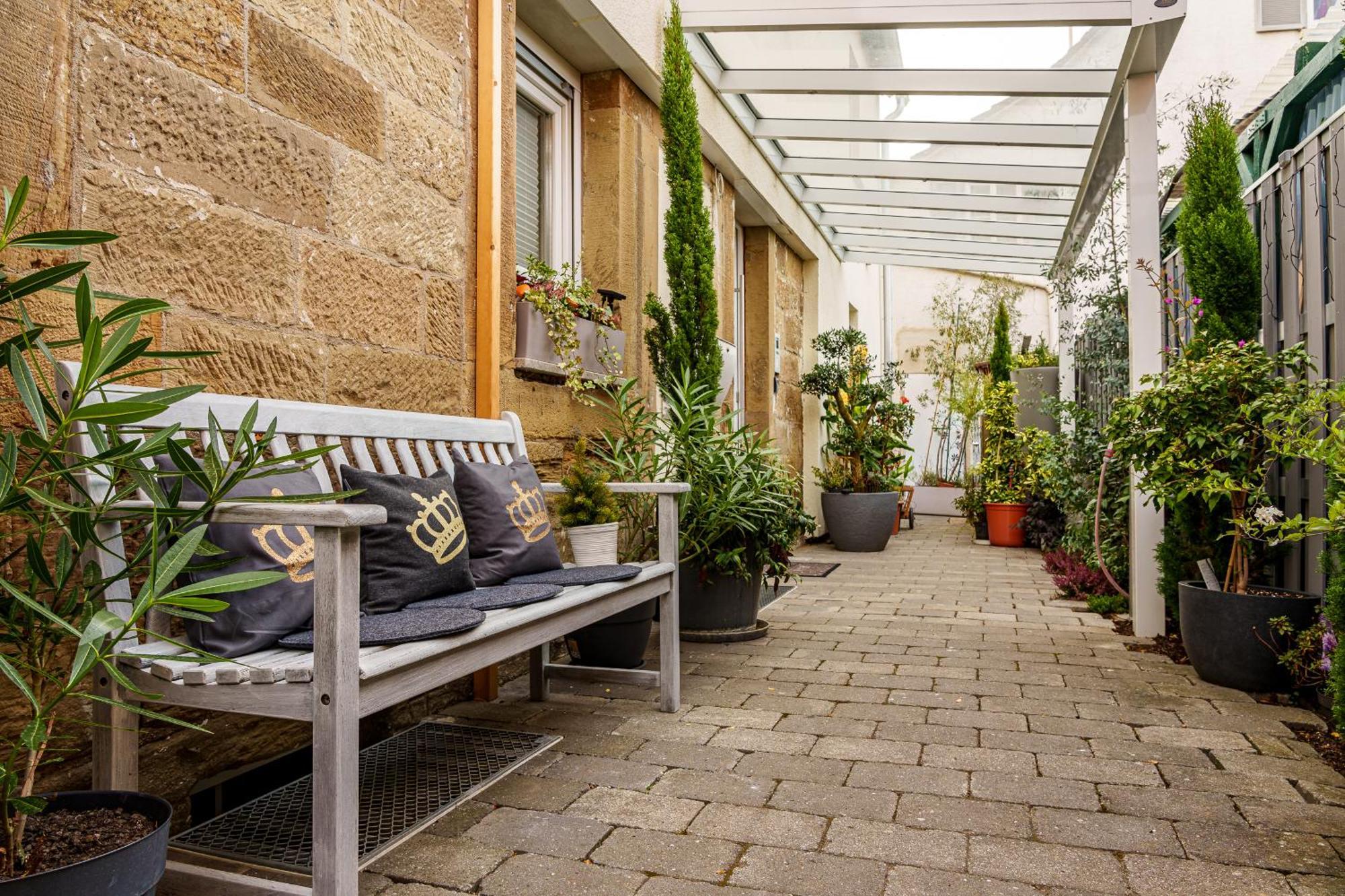 Wilhelm Appartements 100Qm Im Zentrum Brackenheim Naehe Tripsdrill Eksteriør billede